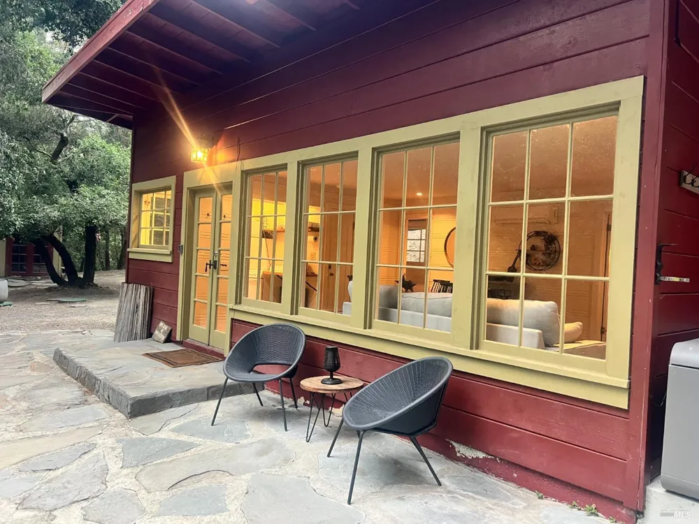 11575 Pocket Drive Guerneville, CA 95446