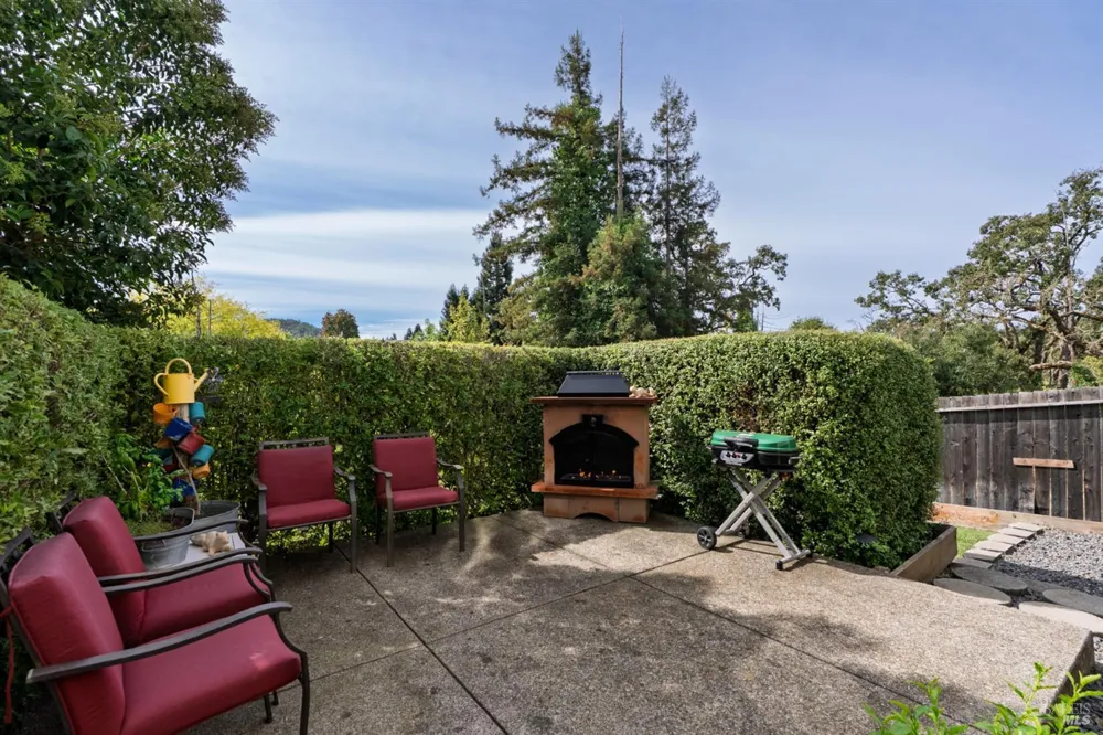 5410 Diane Way Santa Rosa, CA 95409