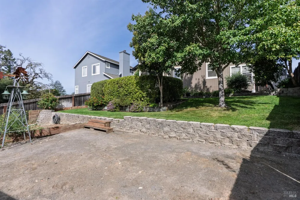 5410 Diane Way Santa Rosa, CA 95409
