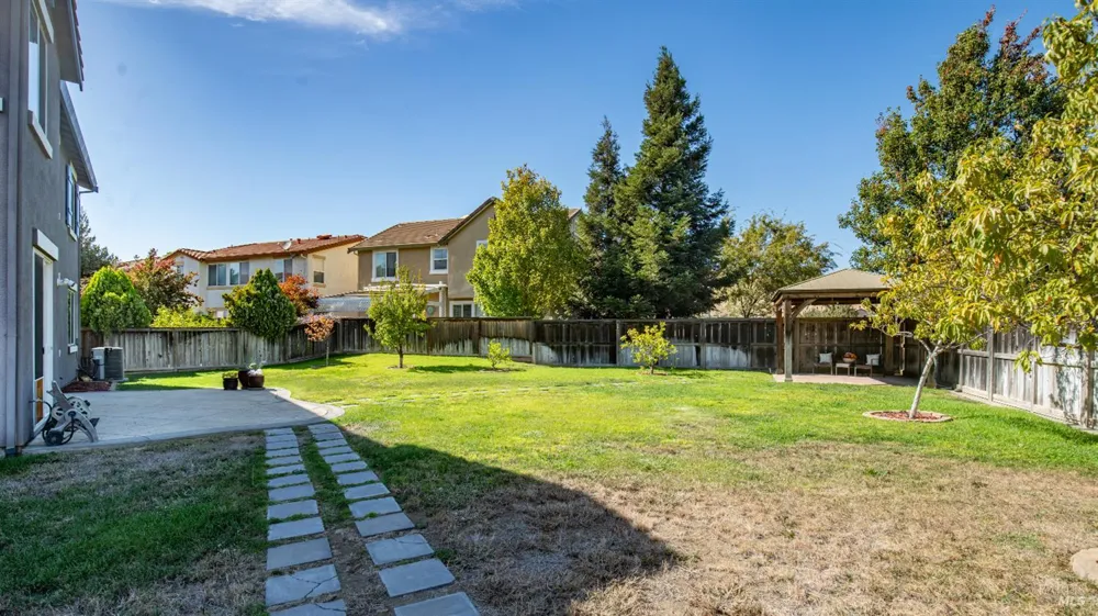 2442 Flatley Circle Fairfield, CA 94533