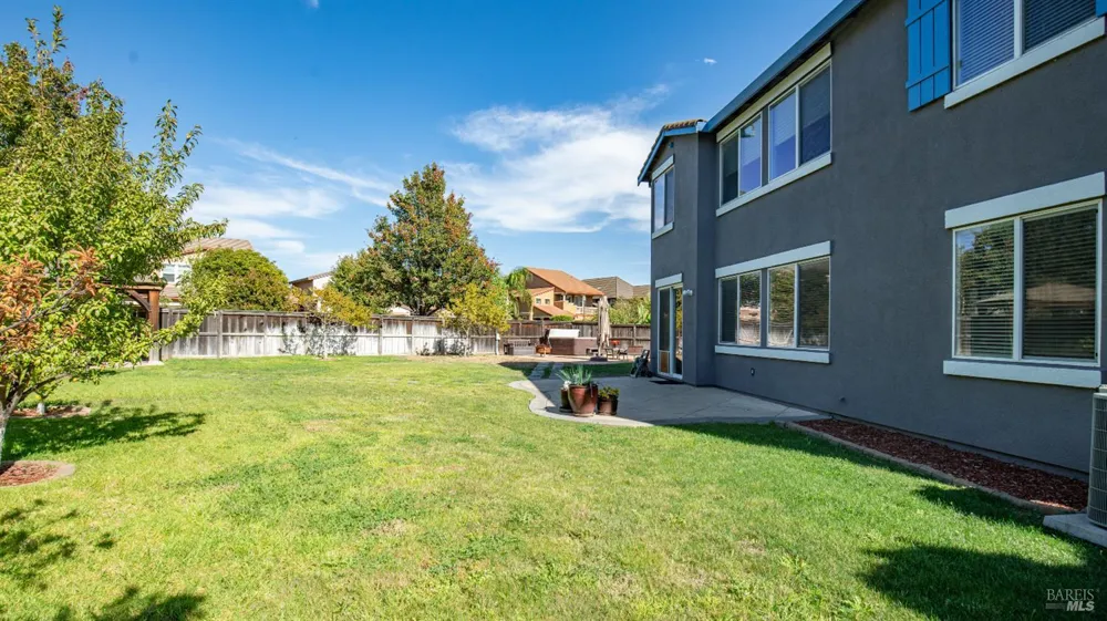 2442 Flatley Circle Fairfield, CA 94533