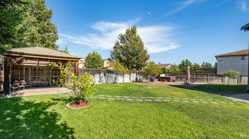 2442 Flatley Circle Fairfield, CA 94533