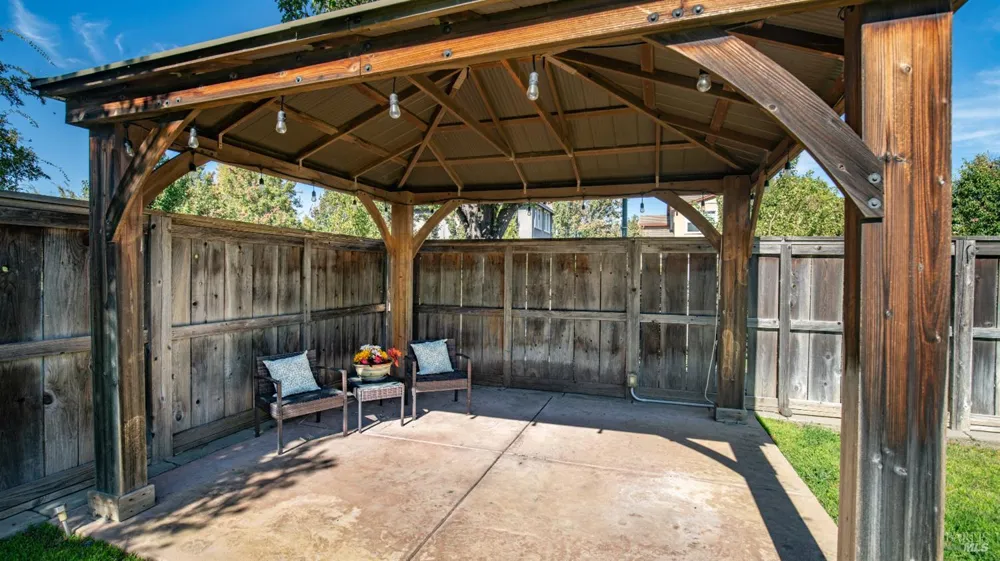 2442 Flatley Circle Fairfield, CA 94533