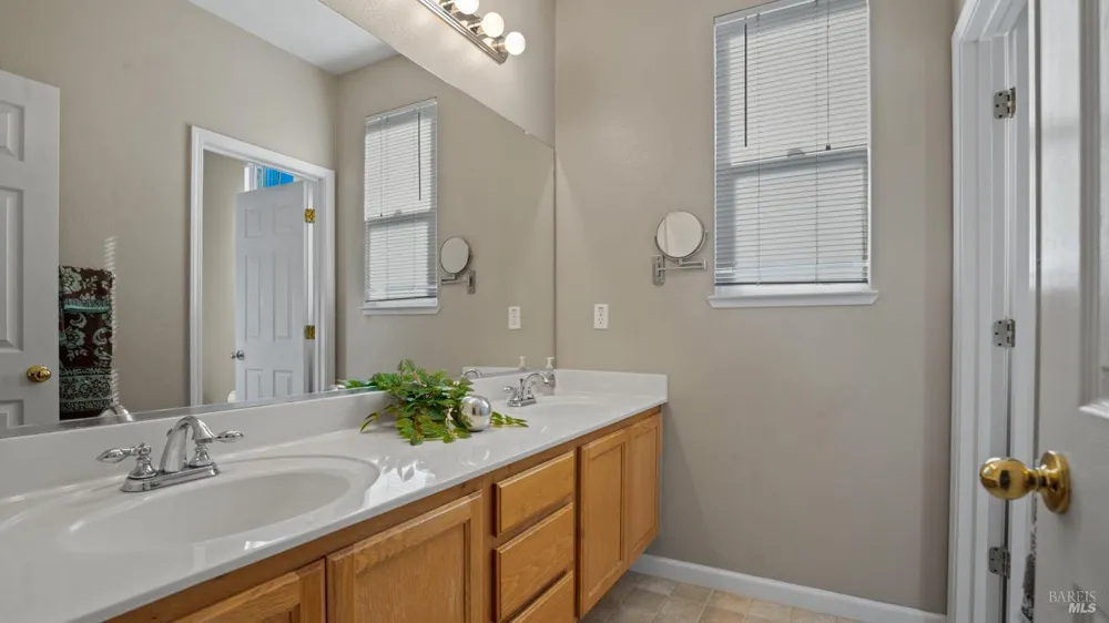 2442 Flatley Circle Fairfield, CA 94533