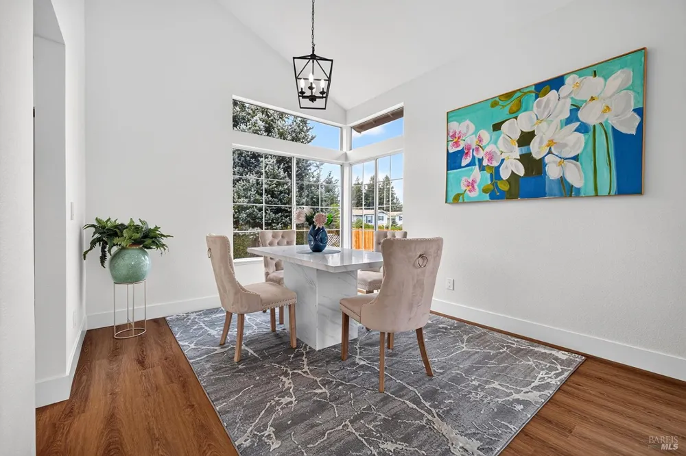8273 Honor Place Cotati, CA 94931