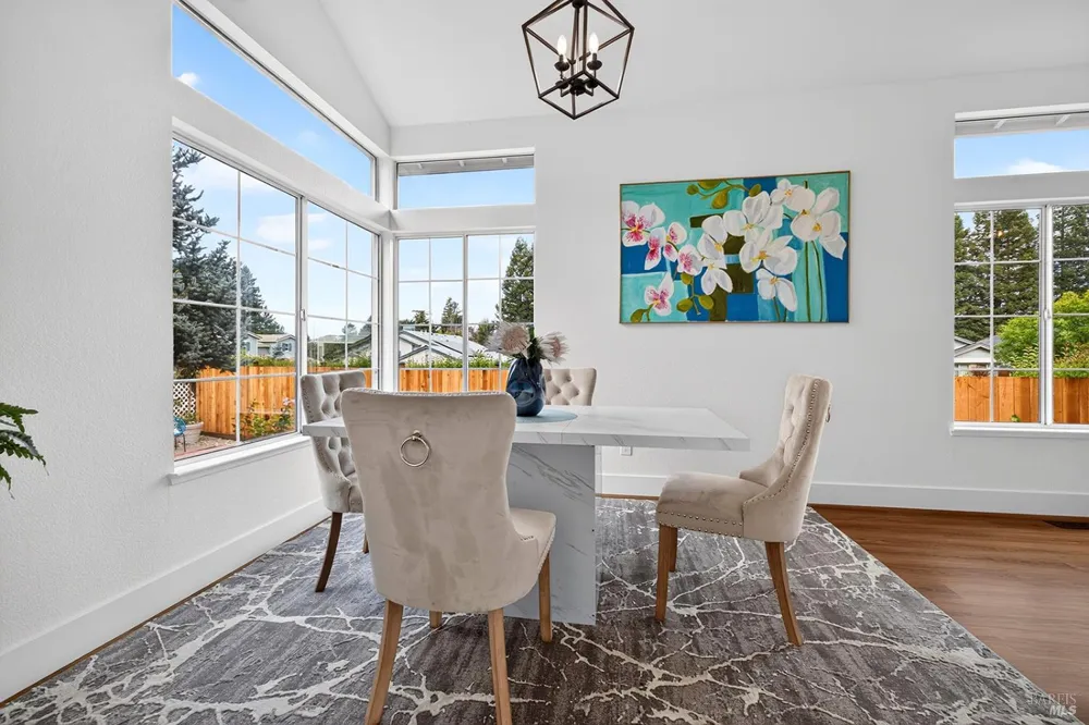 8273 Honor Place Cotati, CA 94931