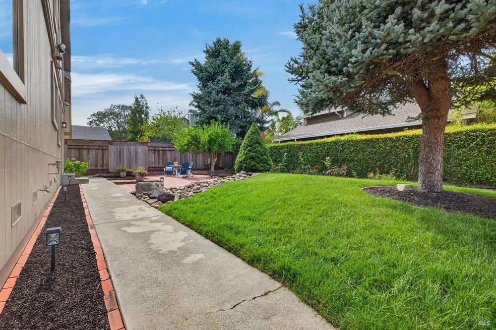 8273 Honor Place Cotati, CA 94931