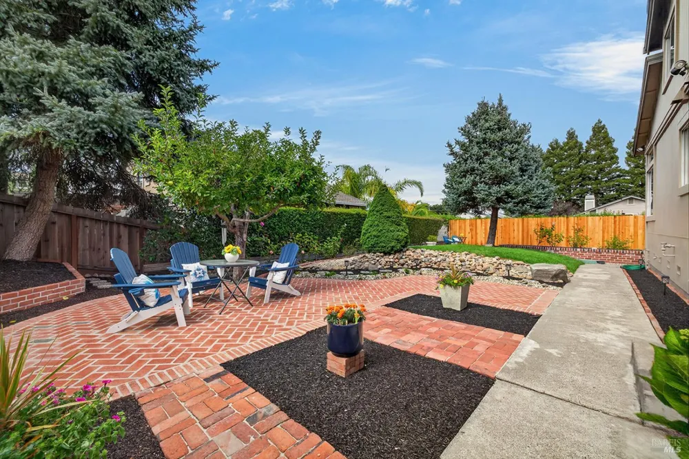 8273 Honor Place Cotati, CA 94931