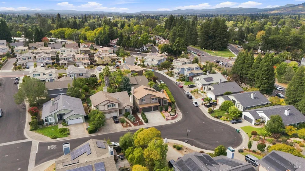 8273 Honor Place Cotati, CA 94931