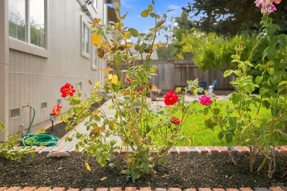 8273 Honor Place Cotati, CA 94931
