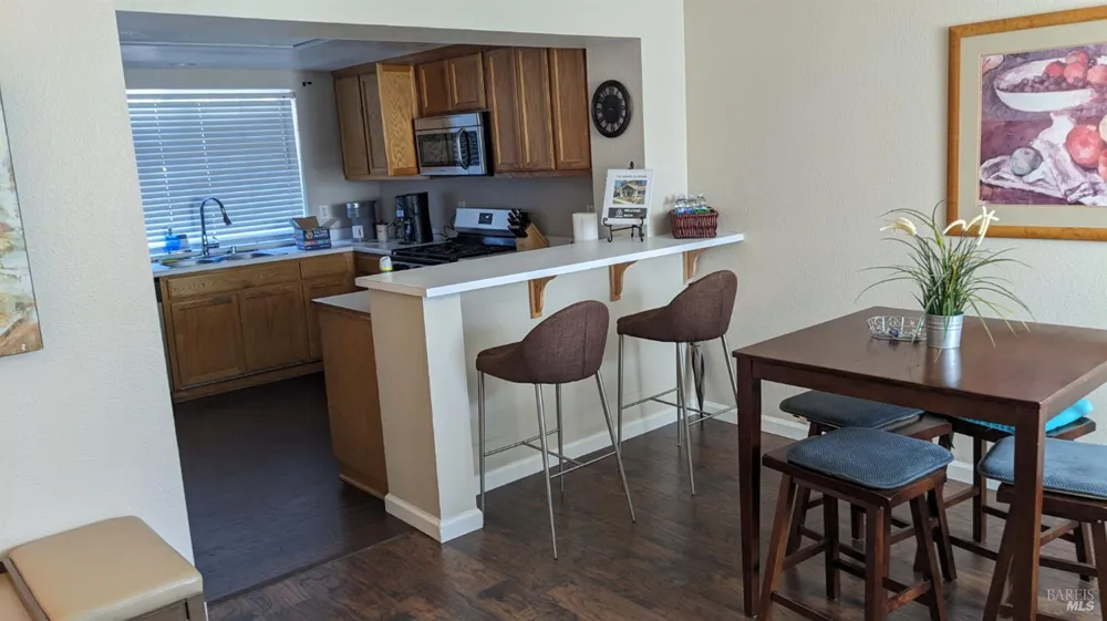 702 Daniels Avenue Vallejo, CA 94590