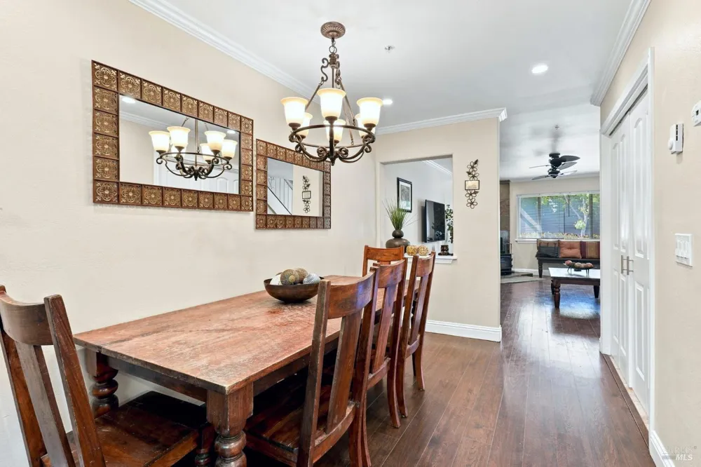 1013 Golf Course Drive Rohnert Park, CA 94928