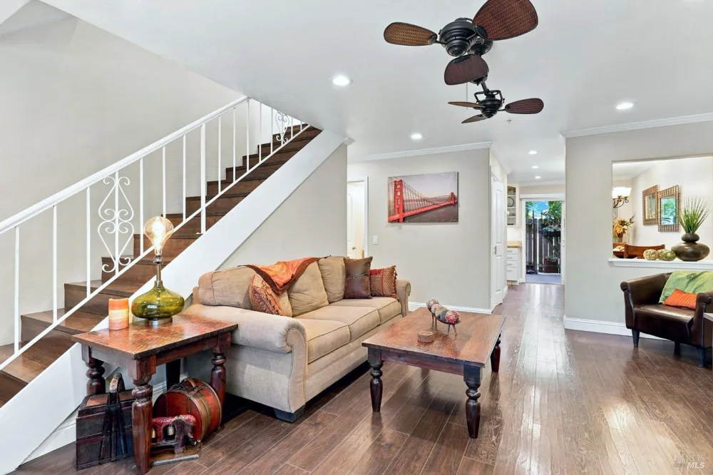 1013 Golf Course Drive Rohnert Park, CA 94928