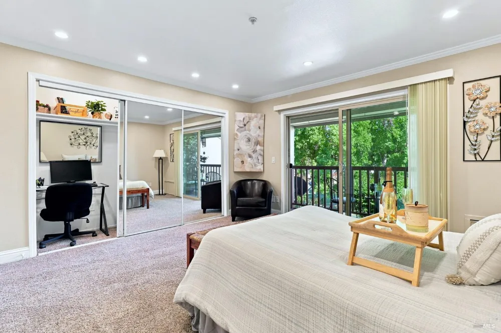 1013 Golf Course Drive Rohnert Park, CA 94928