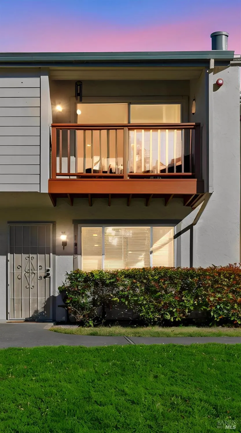 1013 Golf Course Drive Rohnert Park, CA 94928