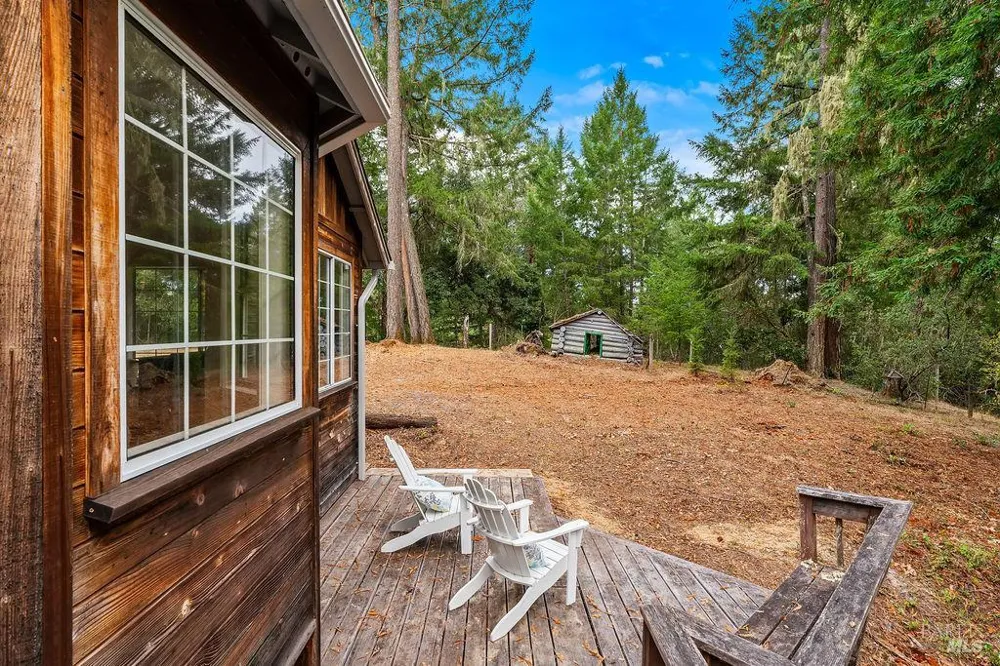 6900 Timber Drive Sebastopol, CA 95472