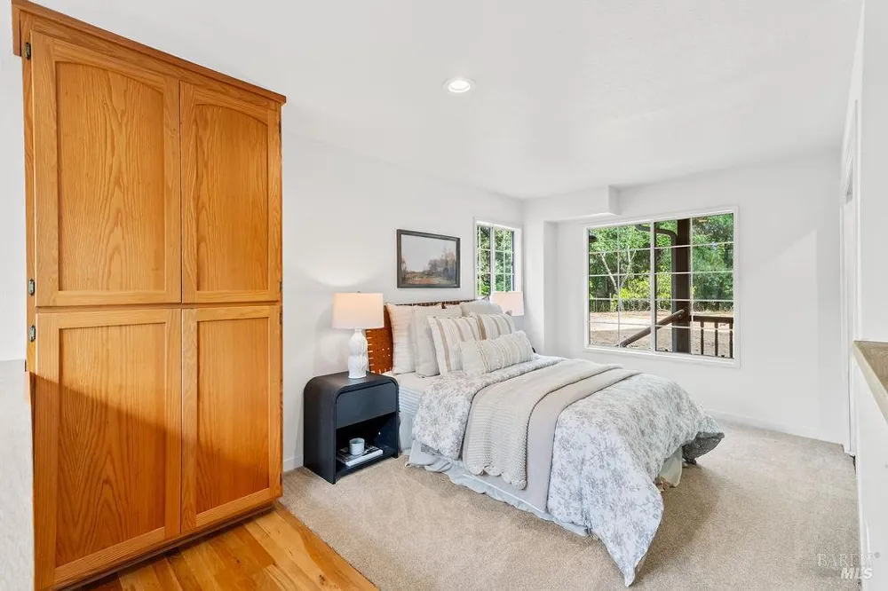 6900 Timber Drive Sebastopol, CA 95472