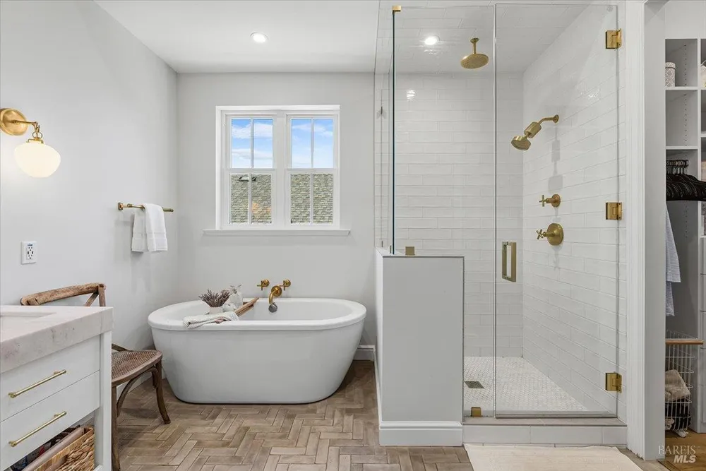 3772 Cross Creek Circle Santa Rosa, CA 95403