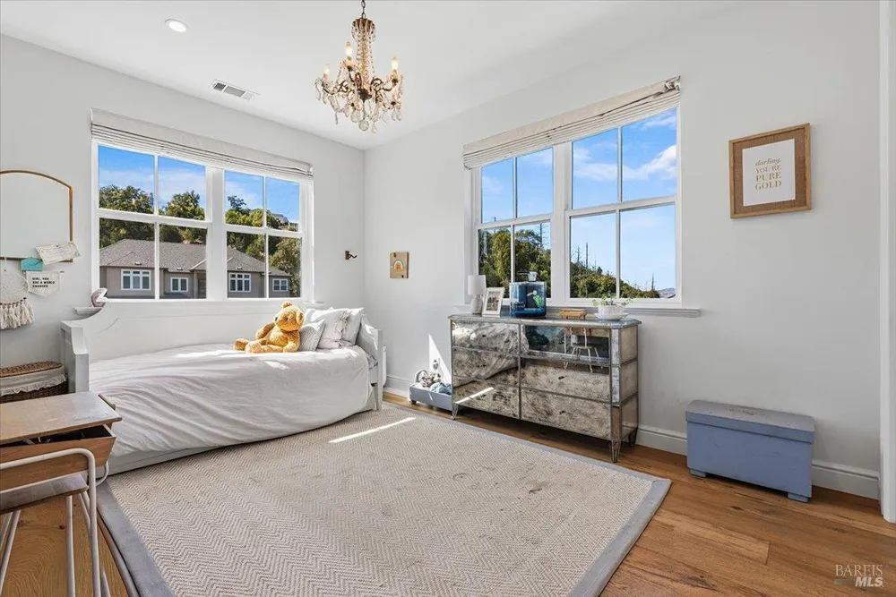 3772 Cross Creek Circle Santa Rosa, CA 95403