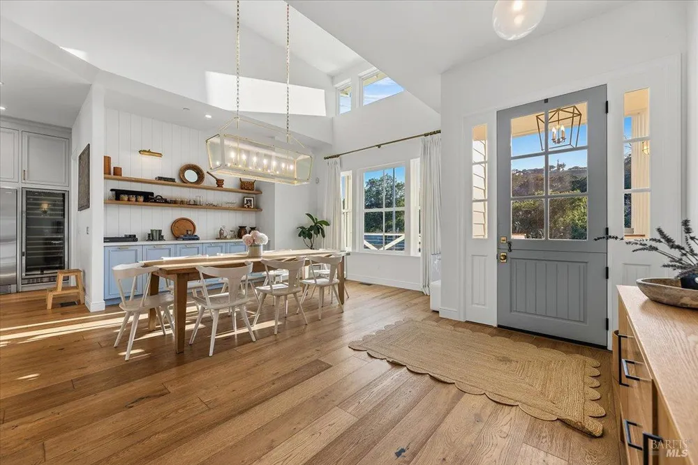 3772 Cross Creek Circle Santa Rosa, CA 95403