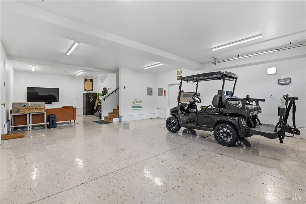 3772 Cross Creek Circle Santa Rosa, CA 95403