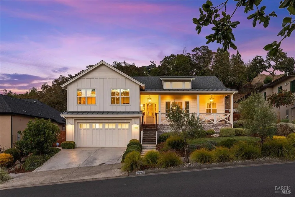 3772 Cross Creek Circle Santa Rosa, CA 95403