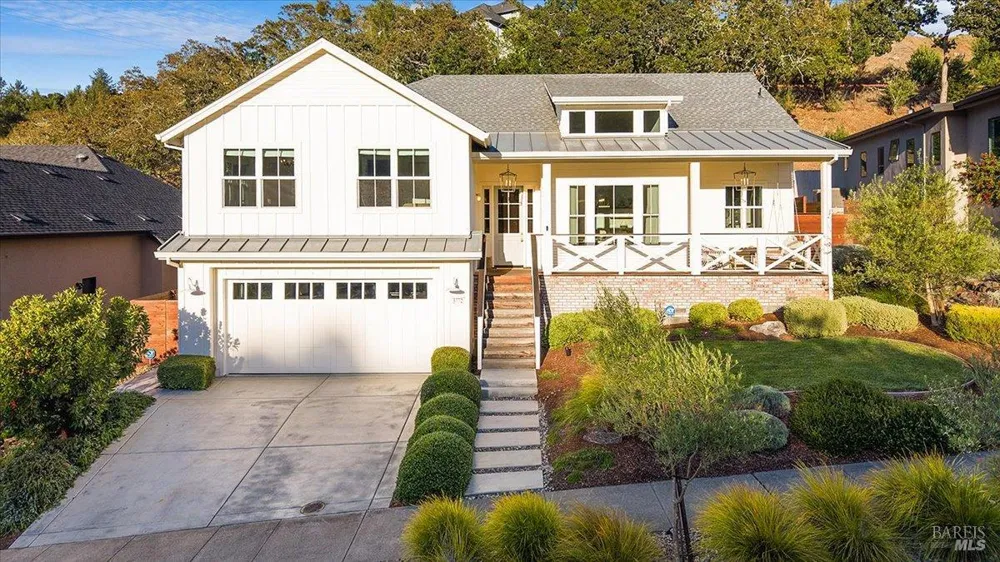 3772 Cross Creek Circle Santa Rosa, CA 95403