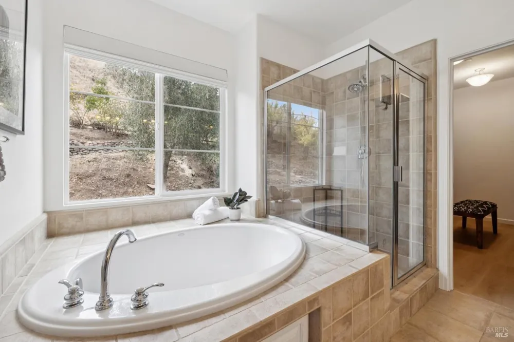 116 Portsmouth Drive Novato, CA 94949