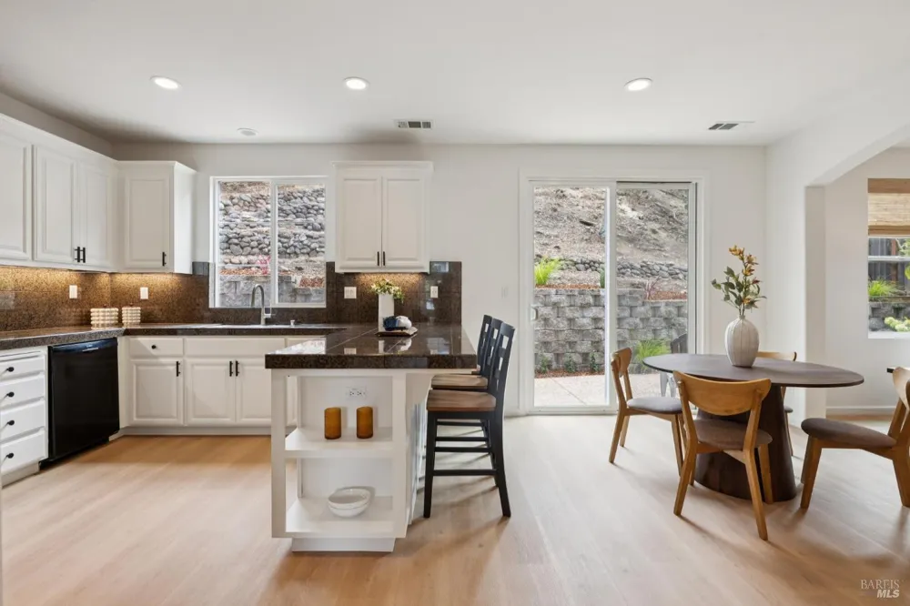 116 Portsmouth Drive Novato, CA 94949