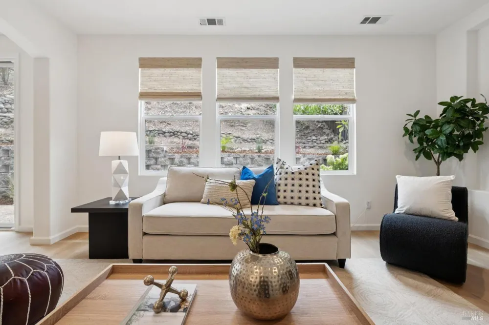 116 Portsmouth Drive Novato, CA 94949