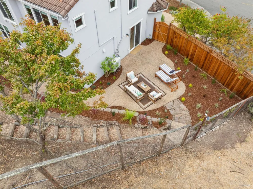 116 Portsmouth Drive Novato, CA 94949