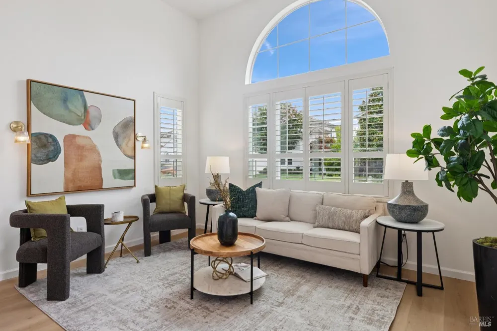 116 Portsmouth Drive Novato, CA 94949