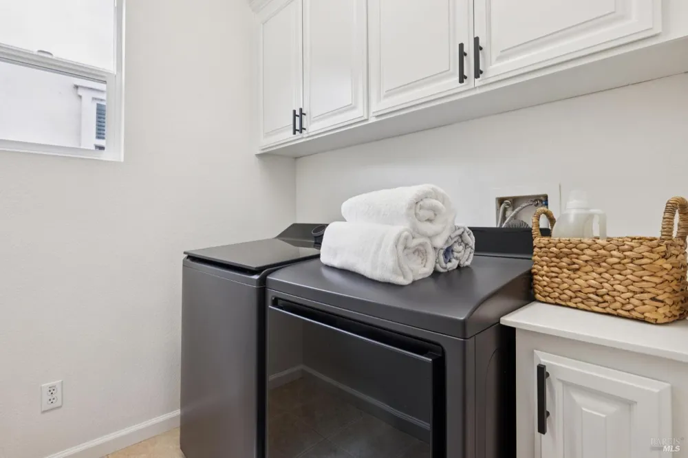 116 Portsmouth Drive Novato, CA 94949