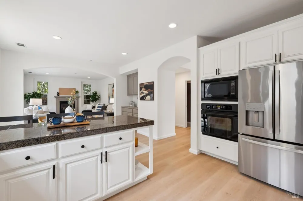 116 Portsmouth Drive Novato, CA 94949