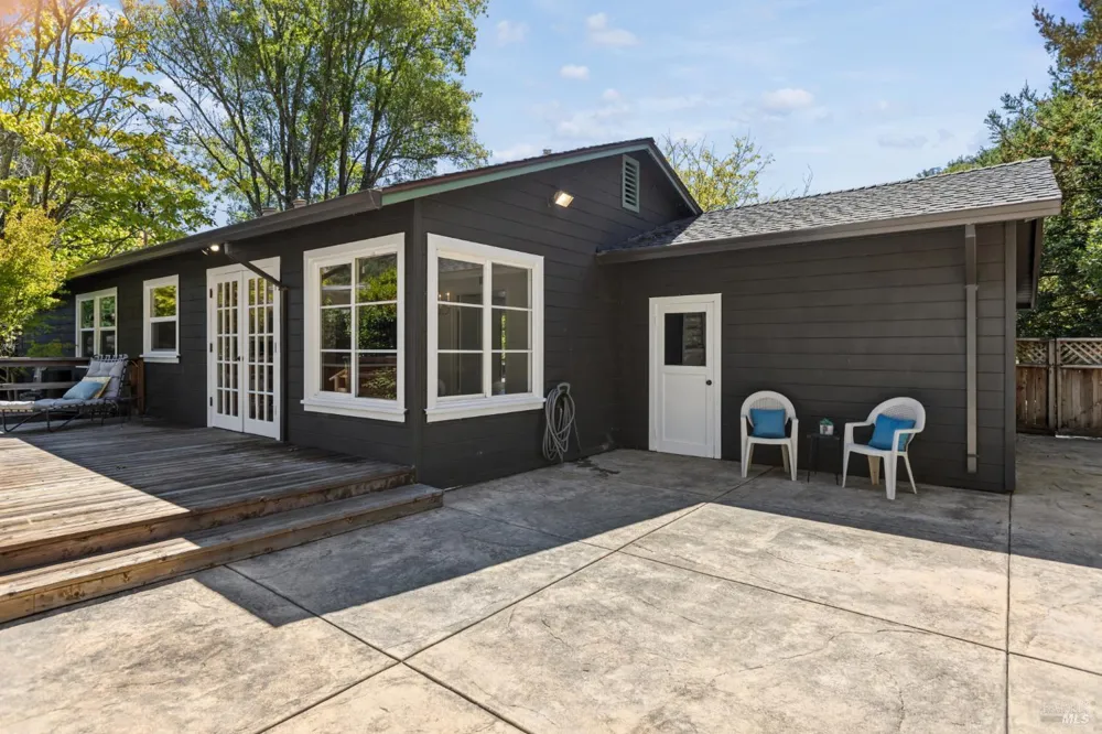 357 Oak Manor Drive Fairfax, CA 94930