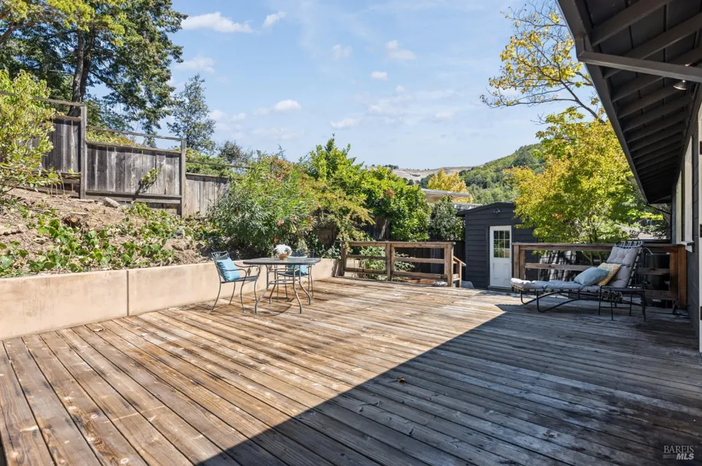 357 Oak Manor Drive Fairfax, CA 94930