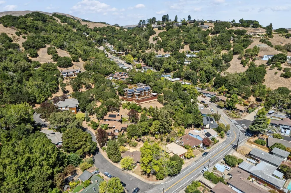 357 Oak Manor Drive Fairfax, CA 94930