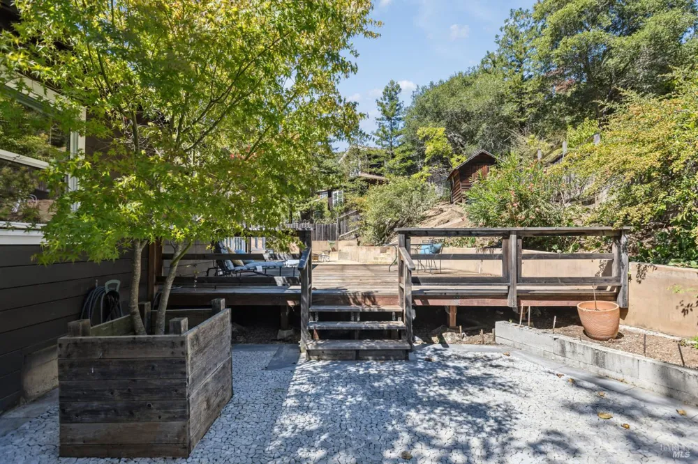 357 Oak Manor Drive Fairfax, CA 94930