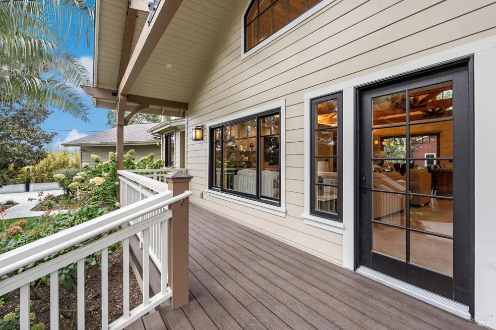 1626 Abramson Road Santa Rosa, CA 95401