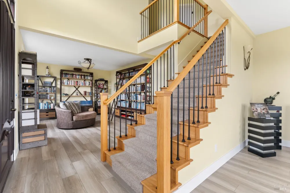 1626 Abramson Road Santa Rosa, CA 95401