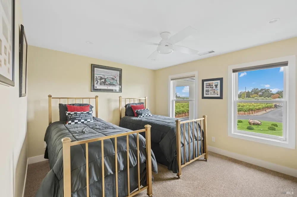 1626 Abramson Road Santa Rosa, CA 95401