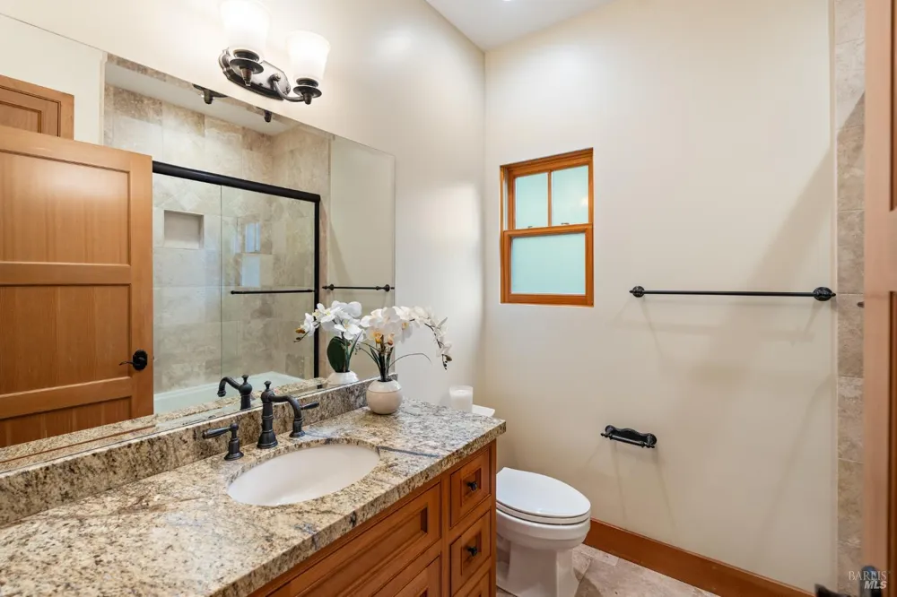1626 Abramson Road Santa Rosa, CA 95401