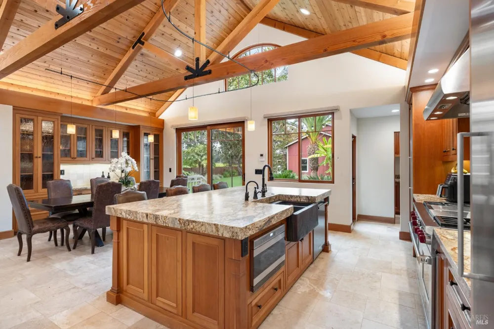 1626 Abramson Road Santa Rosa, CA 95401