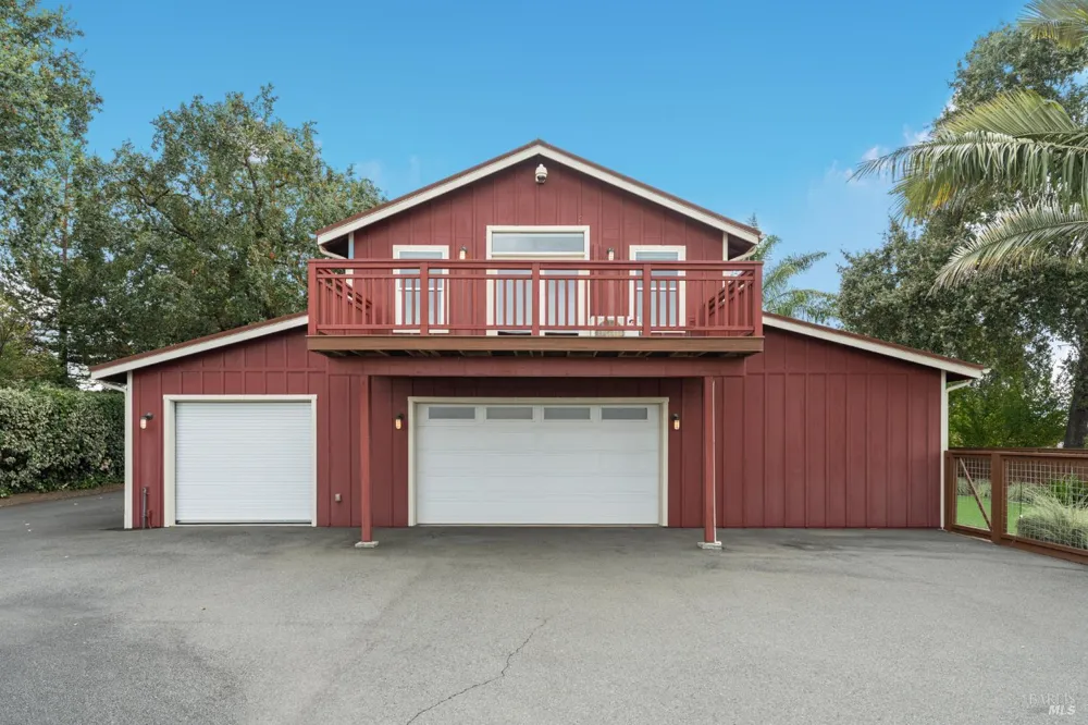 1626 Abramson Road Santa Rosa, CA 95401