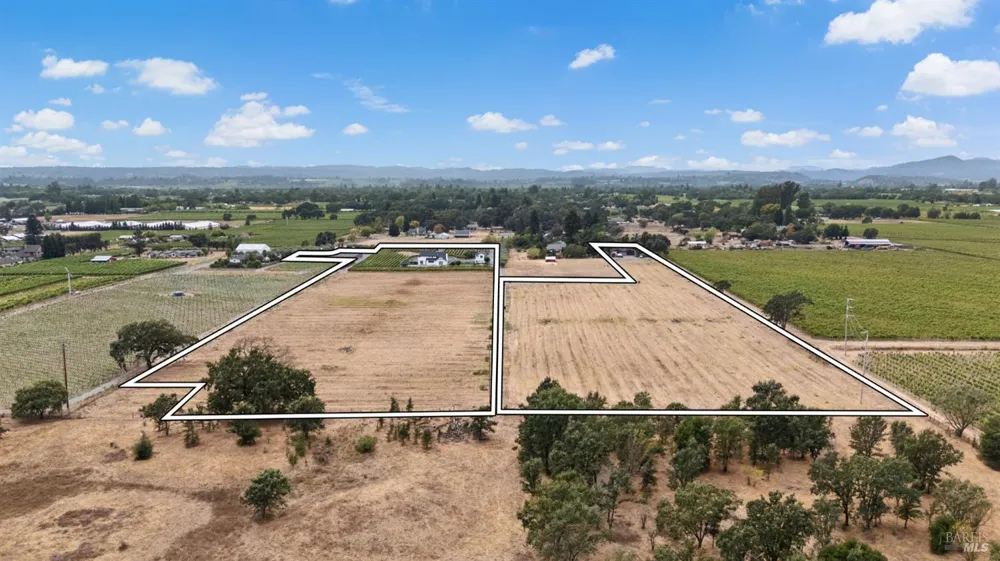 1626 Abramson Road Santa Rosa, CA 95401