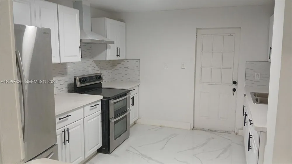 4391 NW 169th Ter Miami Gardens, FL 33055