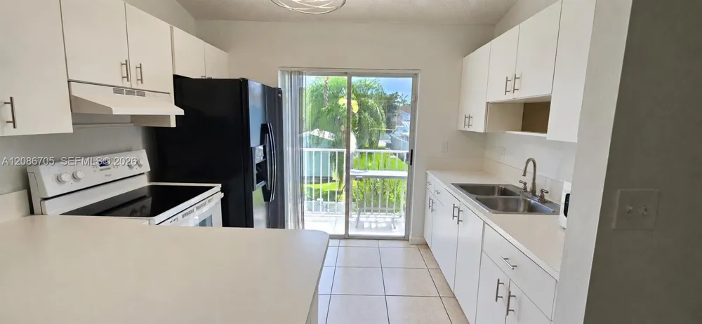 7941 SW 152nd Ave #1404 Miami, FL 33193