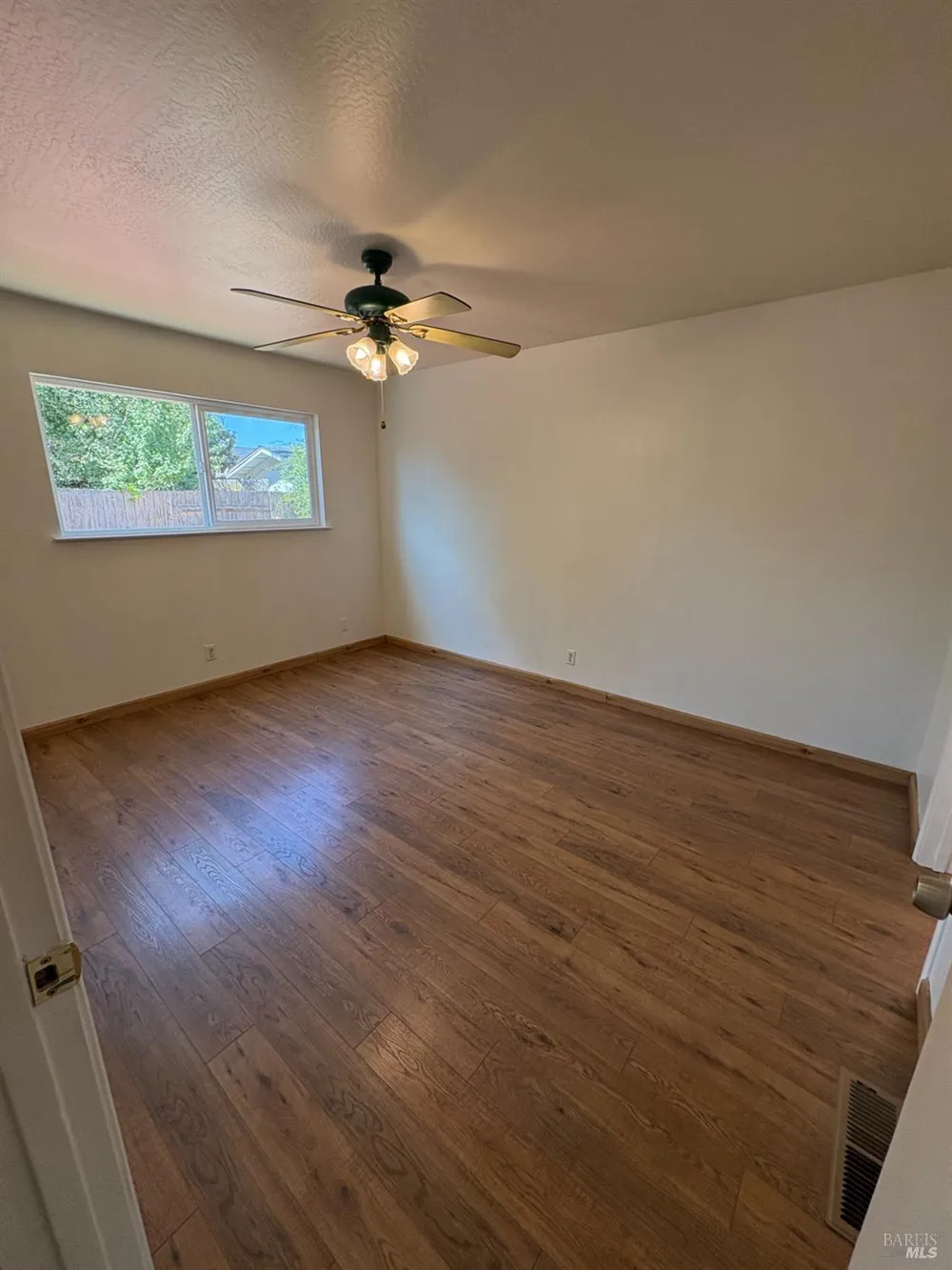 7631 Adrian Drive Rohnert Park, CA 94928