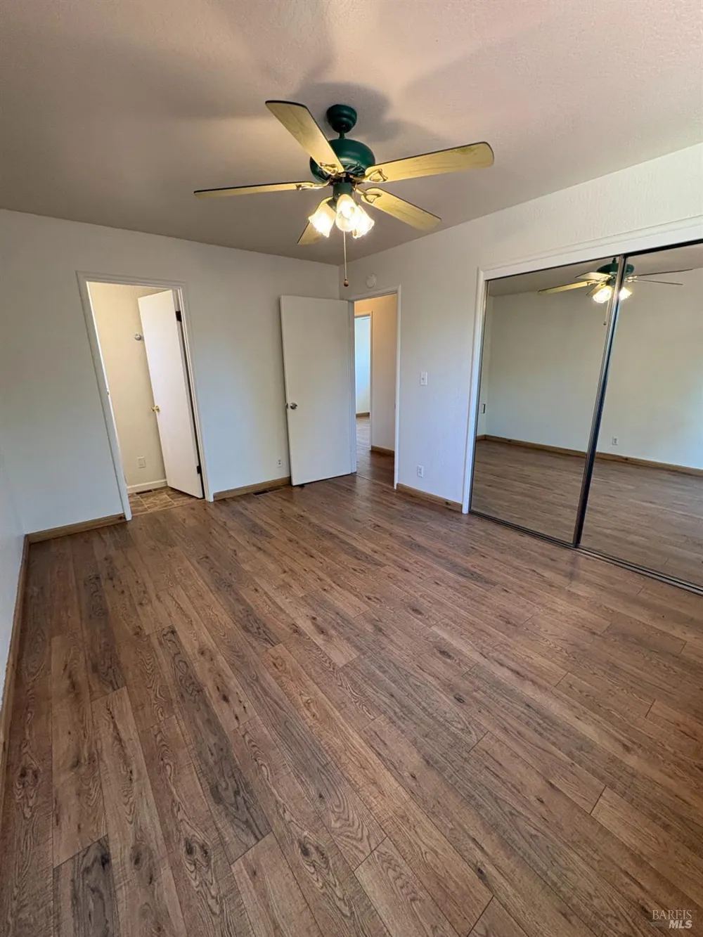 7631 Adrian Drive Rohnert Park, CA 94928