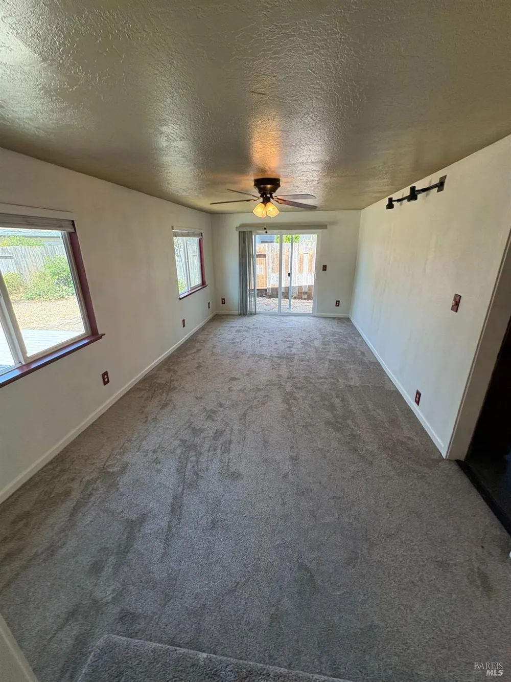 7631 Adrian Drive Rohnert Park, CA 94928